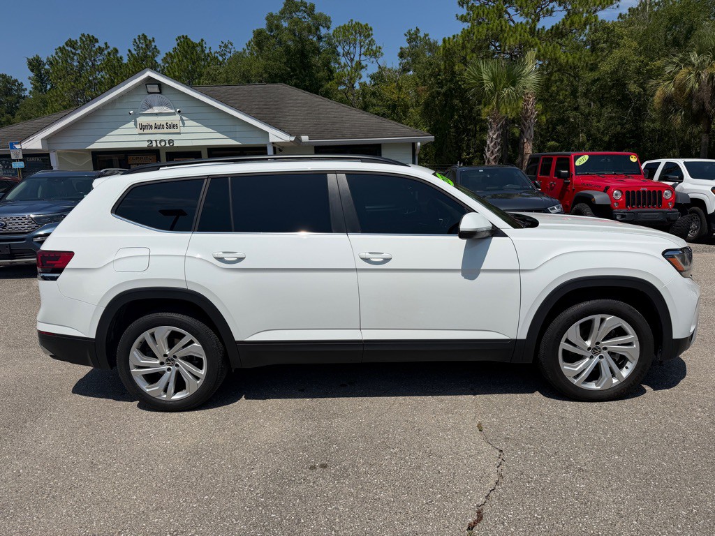 2021 Volkswagen Atlas Image 4