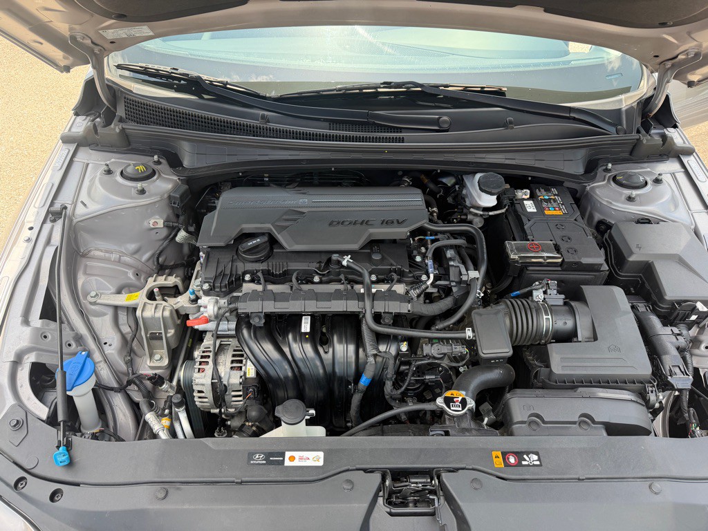 2024 Hyundai Elantra Image 17