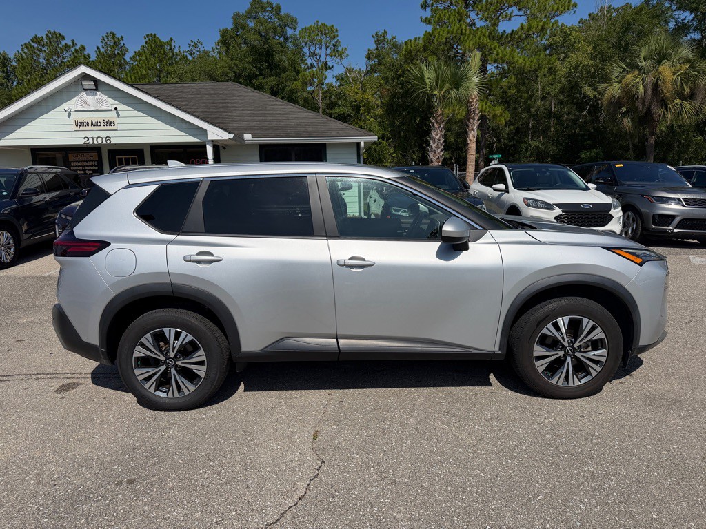 2023 Nissan Rogue Image 4