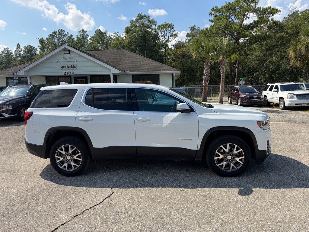 2023 GMC Acadia Image 4