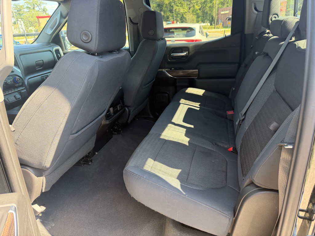 2019 Chevrolet Silverado 1500 Image 12
