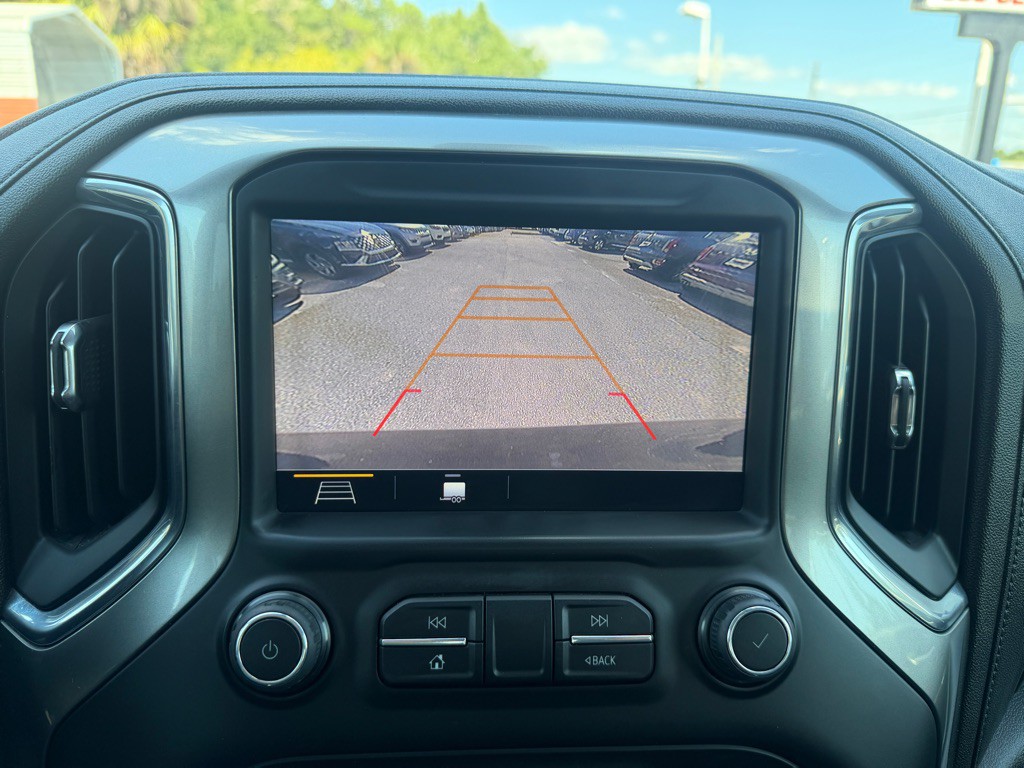2019 Chevrolet Silverado 1500 Image 16