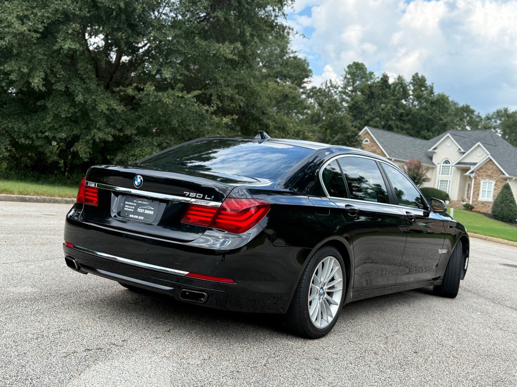 2014 BMW 7 Series Image 4