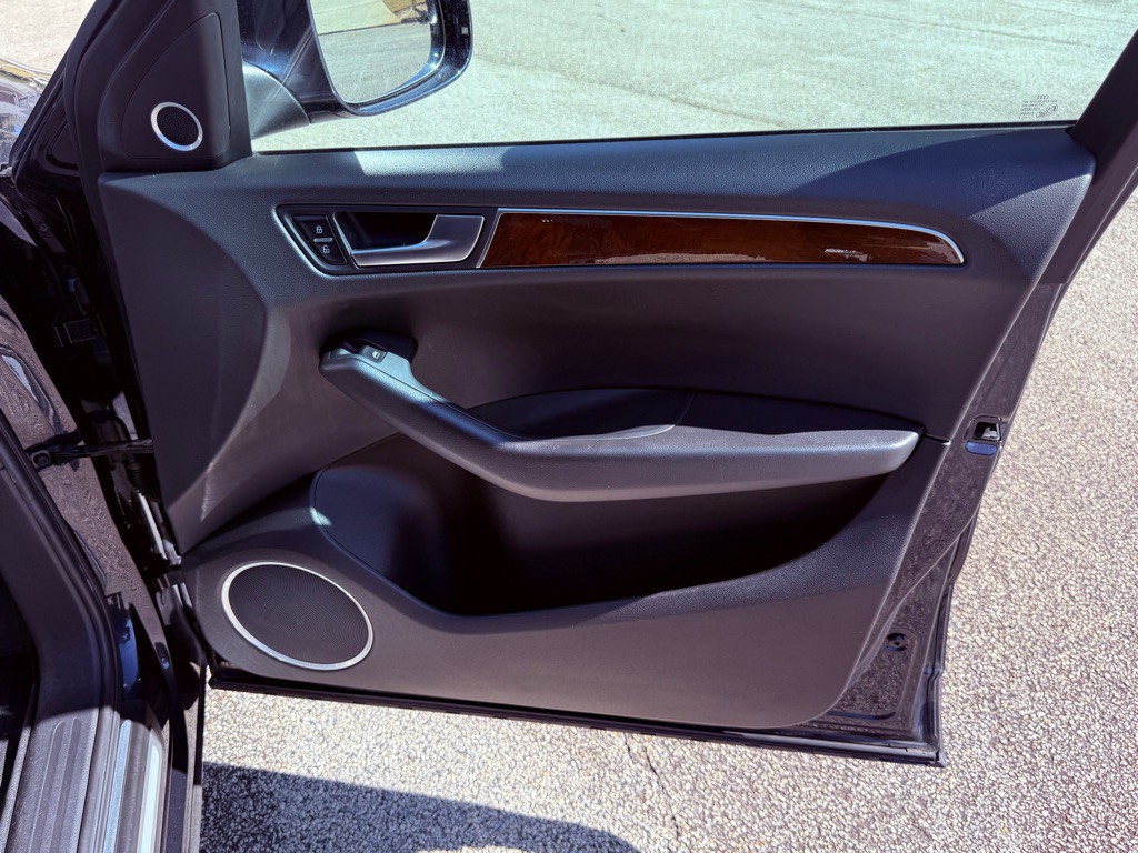 2012 Audi Q5 Image 13