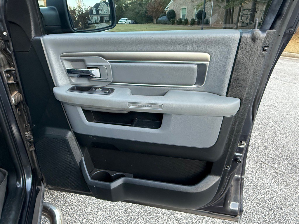 2018 RAM 1500 Image 12