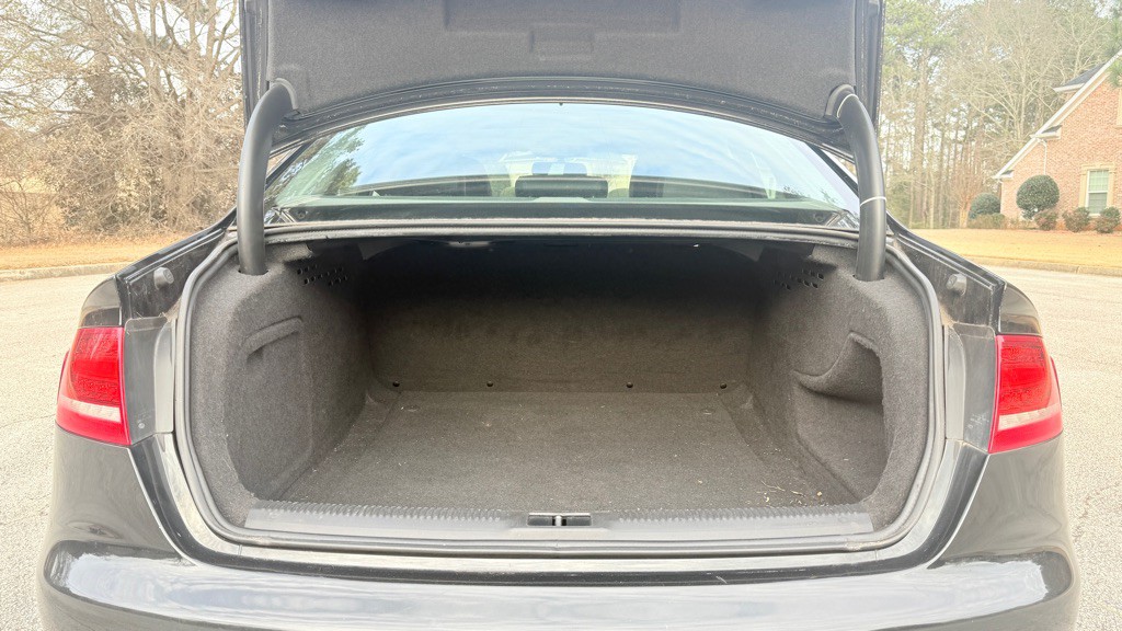 2012 Audi A4 Image 11