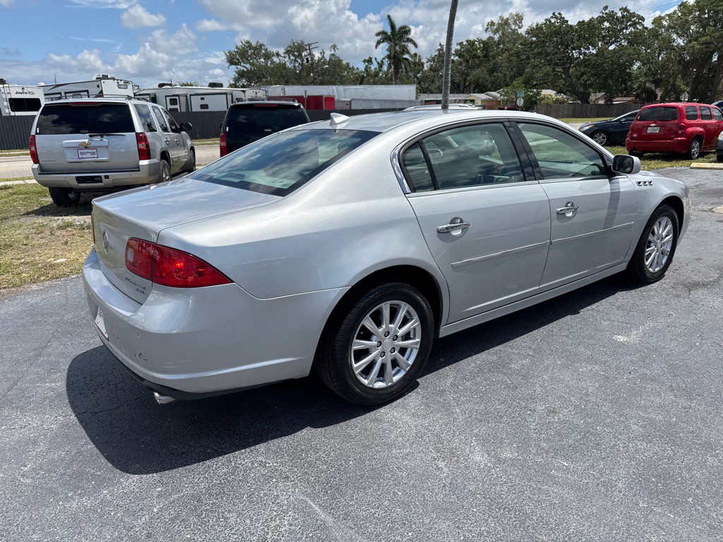 2010 Buick Lucerne Image 9