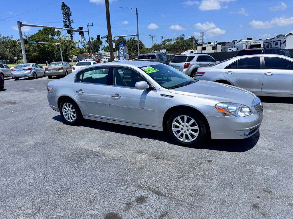 2010 Buick Lucerne Image 14