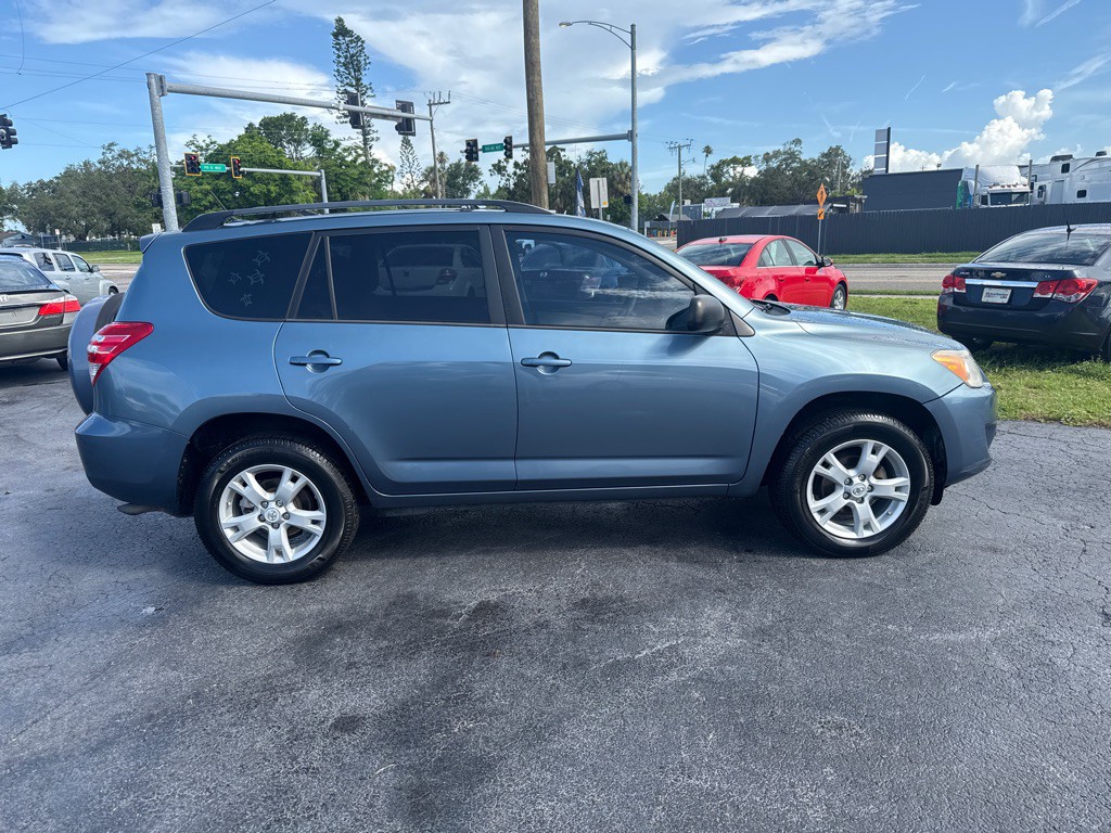 2012 Toyota Rav4 Image 9