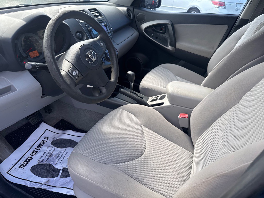 2012 Toyota Rav4 Image 11