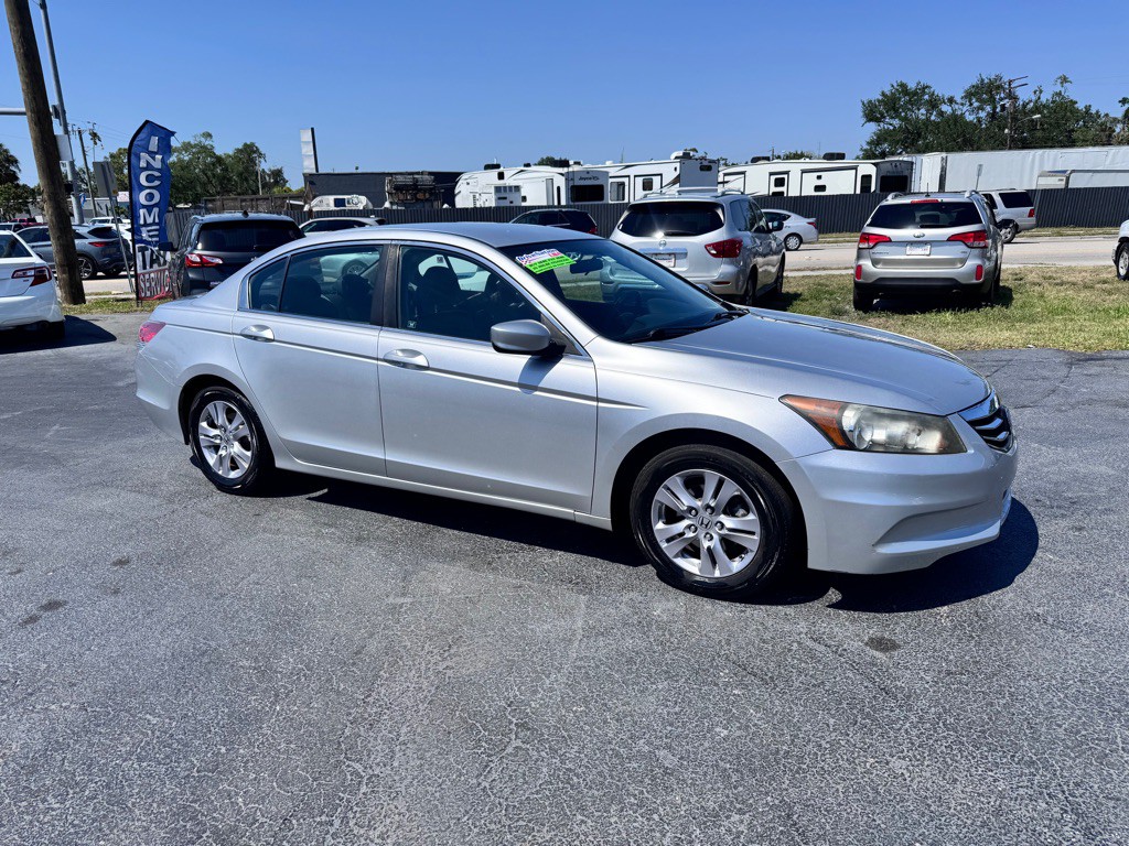 2009 Honda Accord Image 2