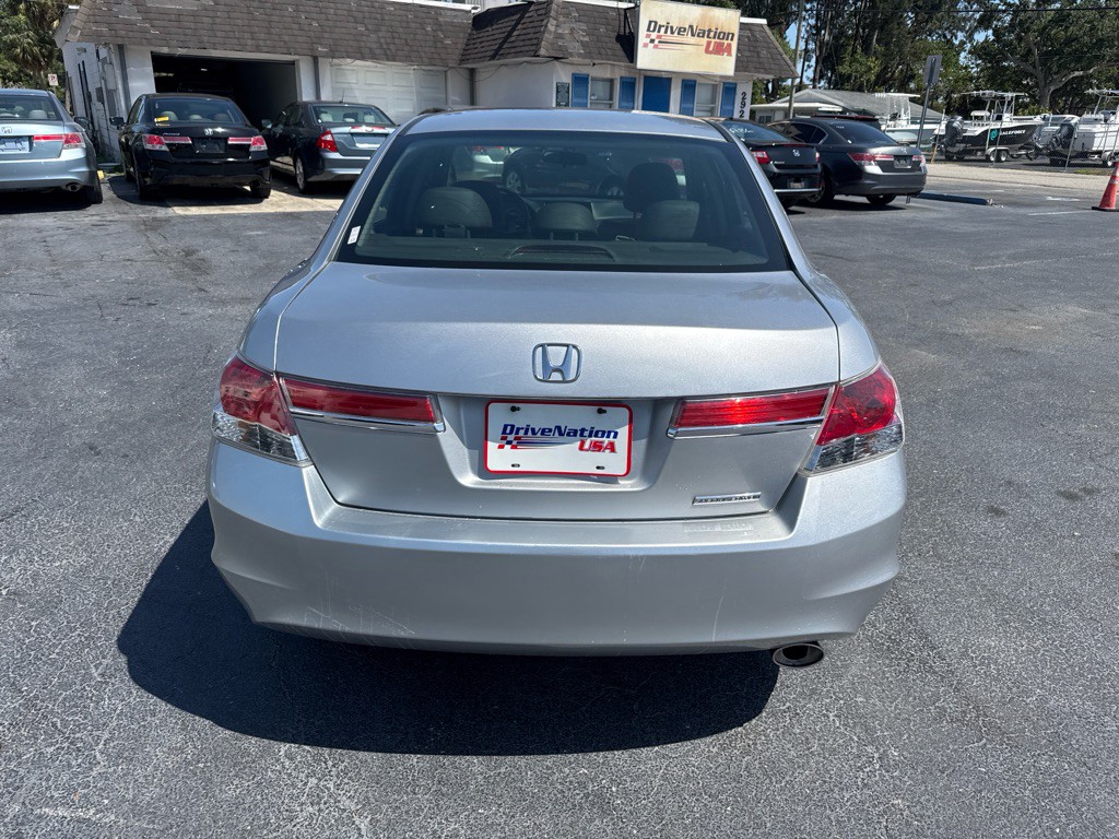 2009 Honda Accord Image 7