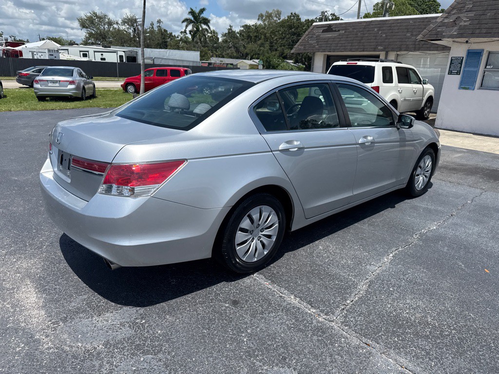 2012 Honda Accord Image 8