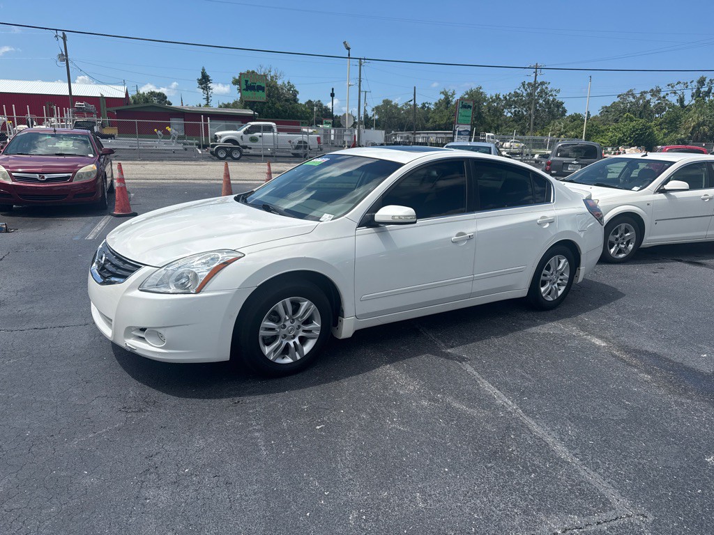 2012 Nissan Altima Image 4