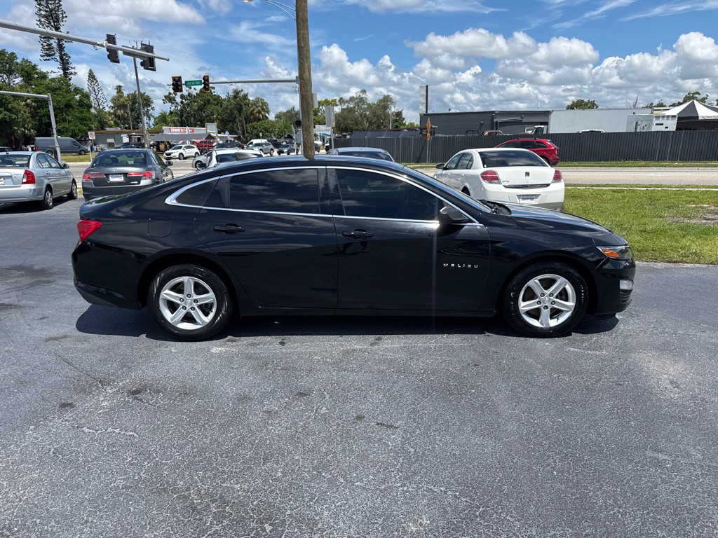 2020 Chevrolet Malibu Image 11