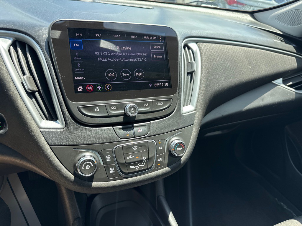 2020 Chevrolet Malibu Image 14