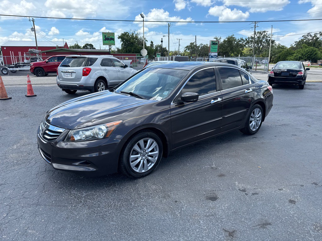 2011 Honda Accord Image 4