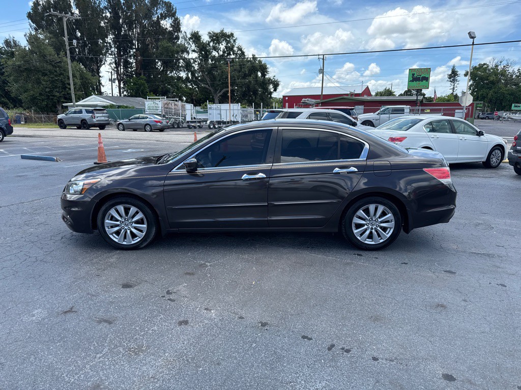2011 Honda Accord Image 5