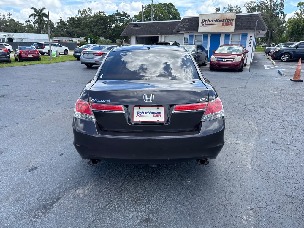 2011 Honda Accord Image 7