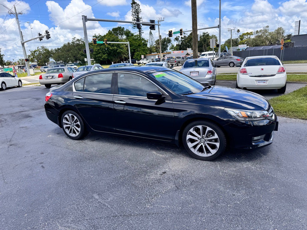 2015 Honda Accord Image 10