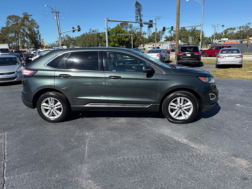2015 Ford Edge Image 9
