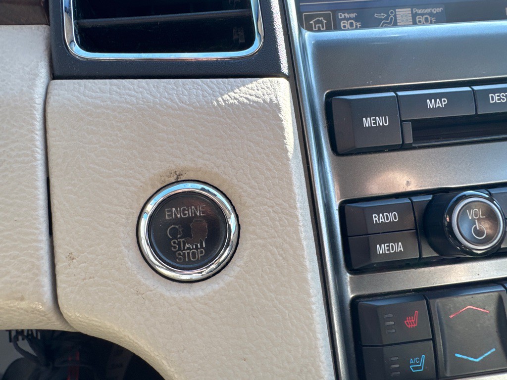 2011 Ford Taurus Image 13