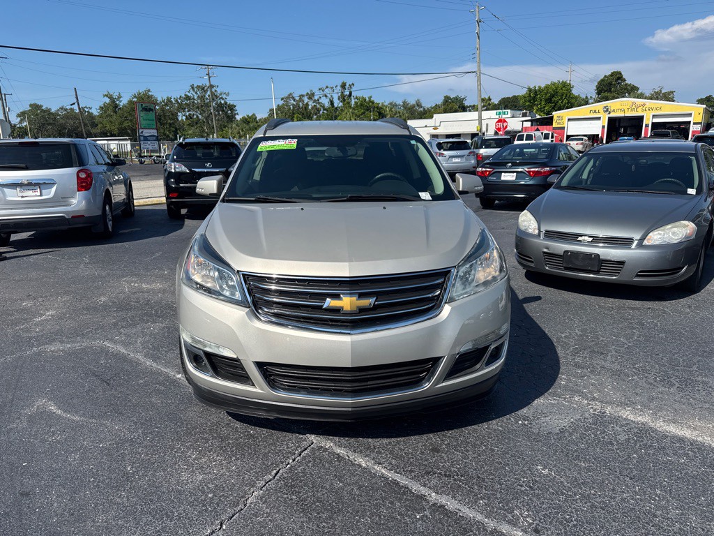 2014 Chevrolet Traverse Image 3