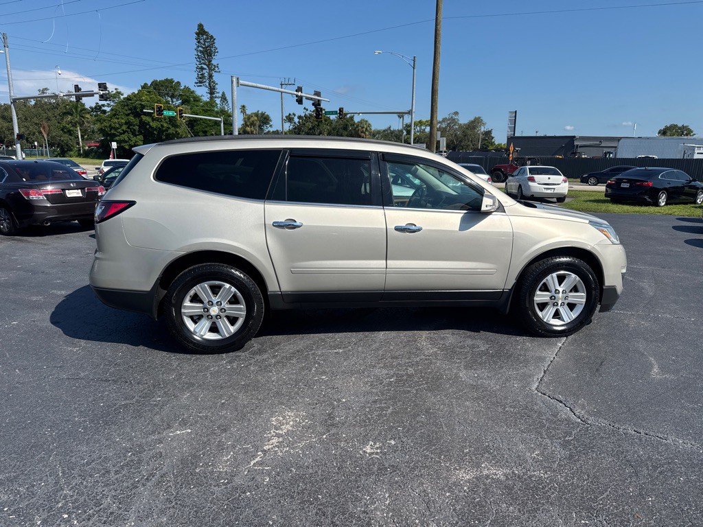 2014 Chevrolet Traverse Image 8