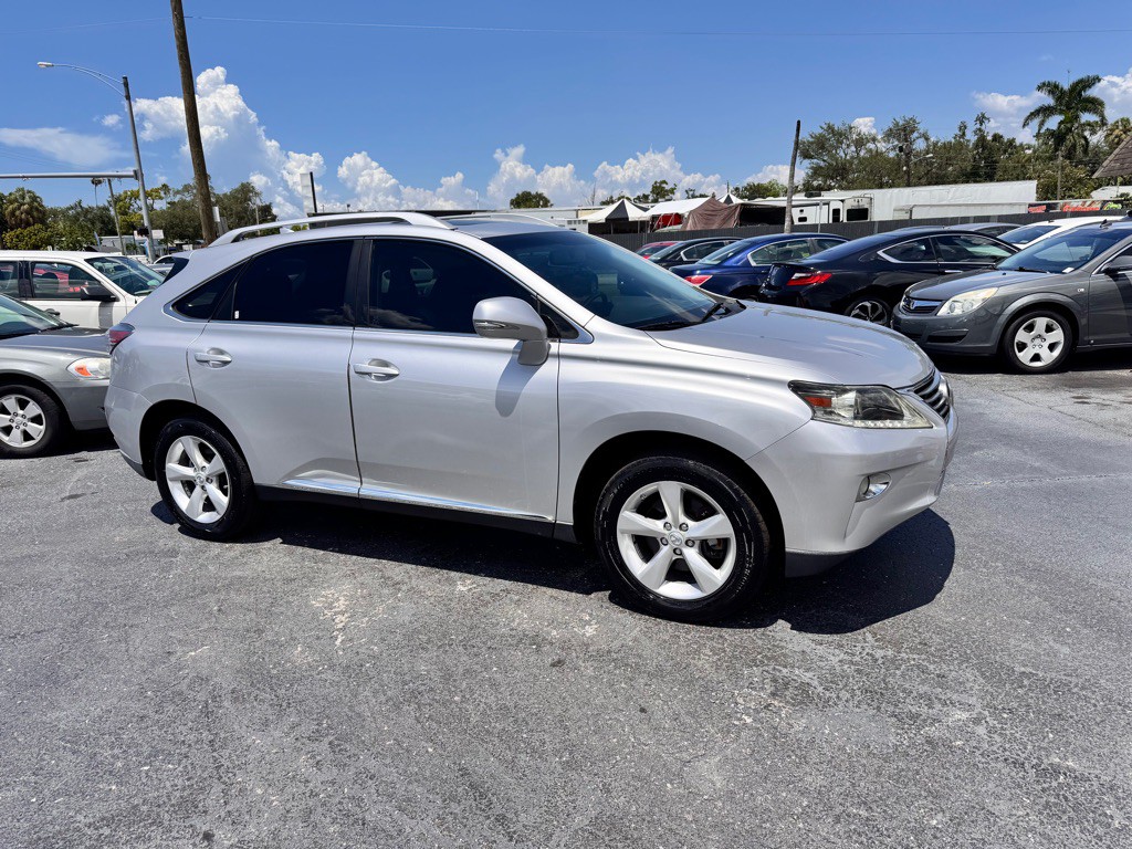 2015 Lexus RX Image 2