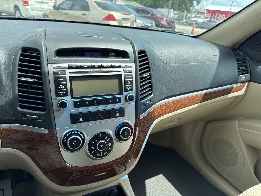 2009 Hyundai Santa Fe Image 14