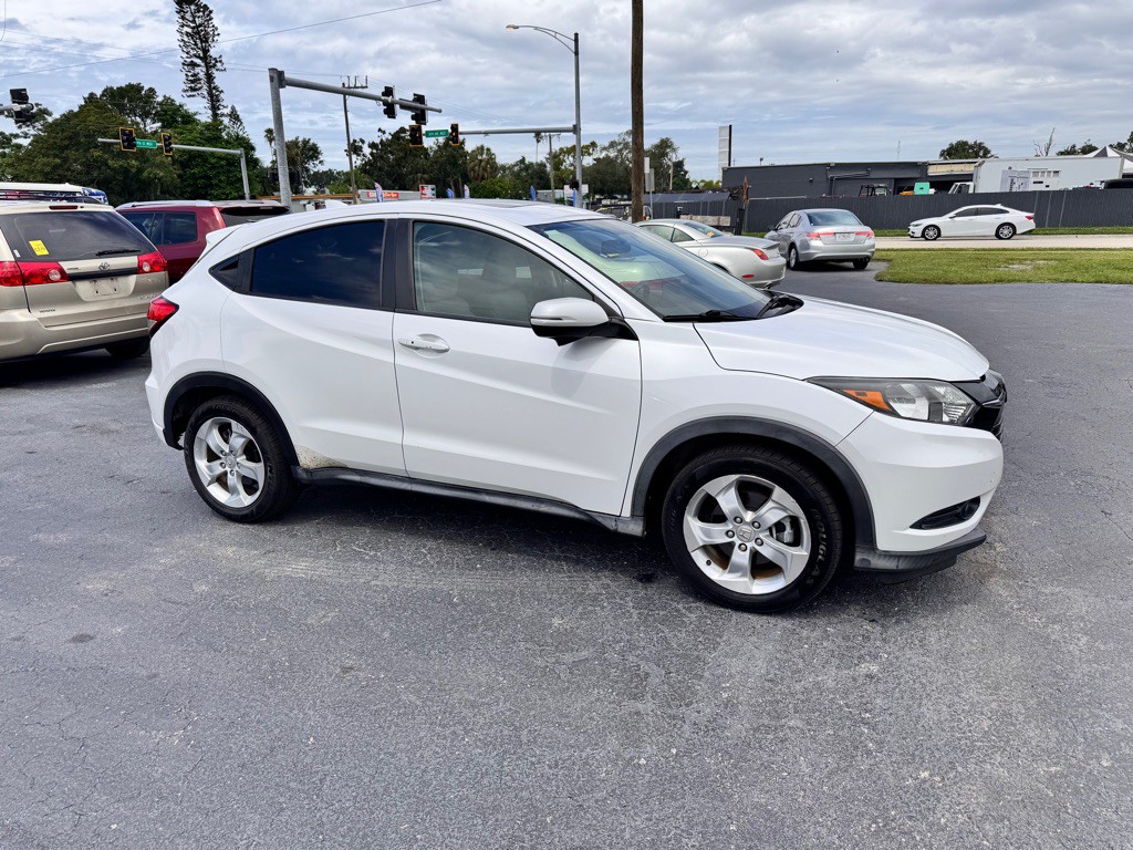 2016 Honda HR-V Image 2