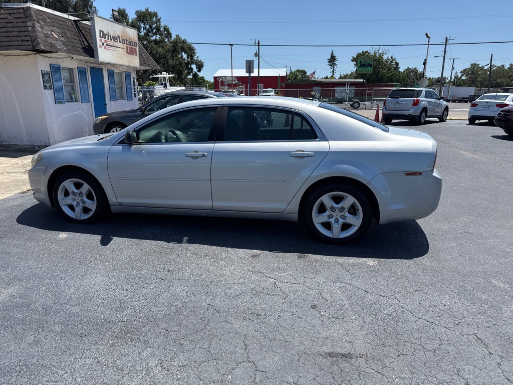 2009 Chevrolet Malibu Image 6