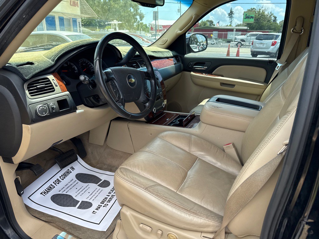 2008 Chevrolet Tahoe Image 13