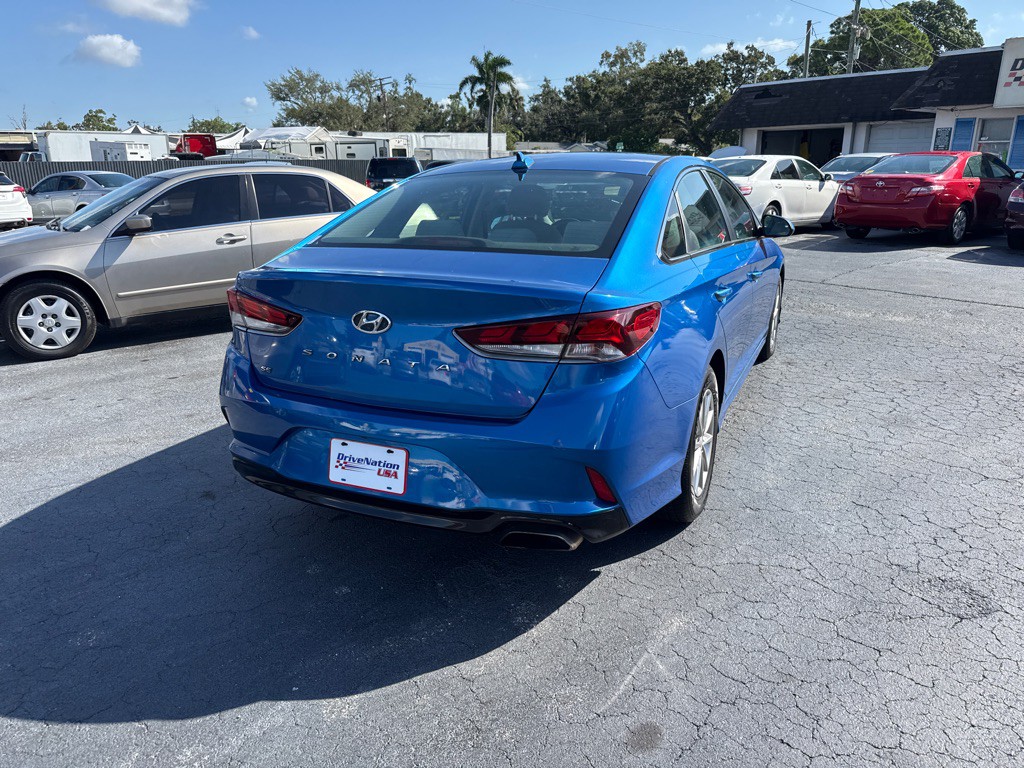 2018 Hyundai Sonata Image 8