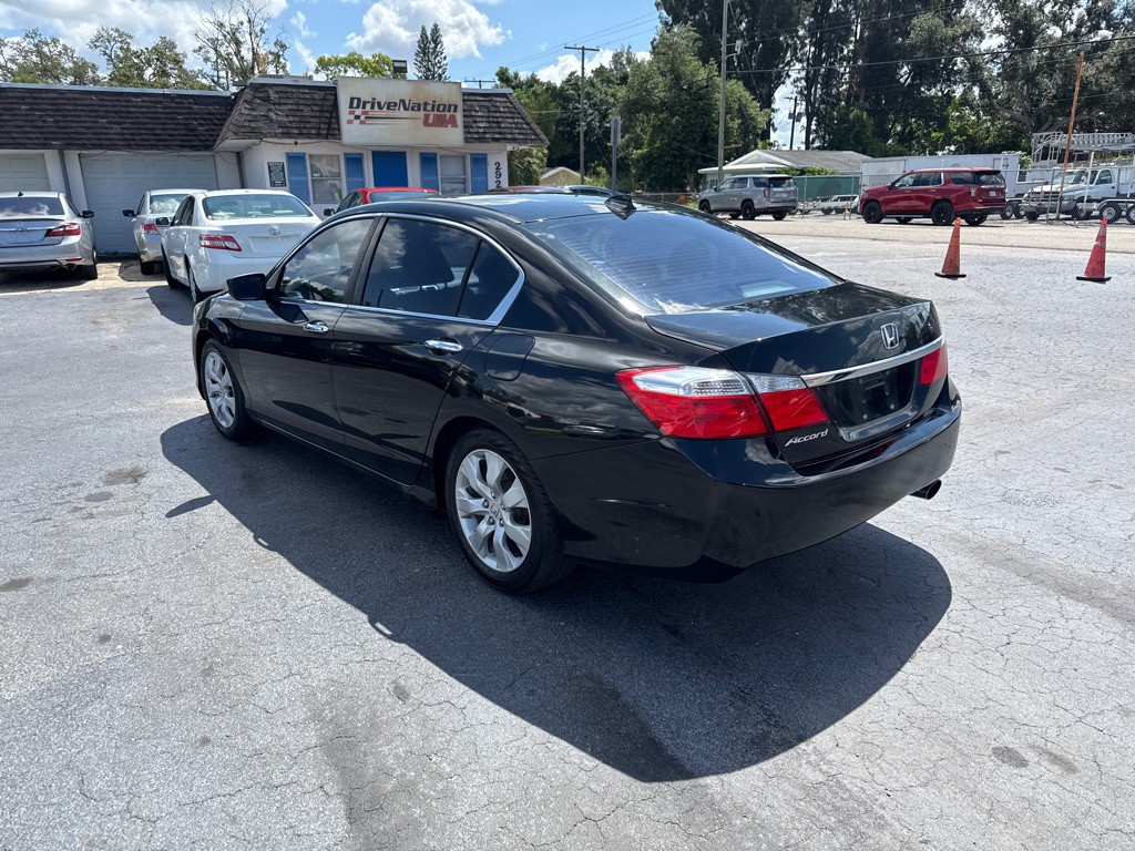2015 Honda Accord Image 7