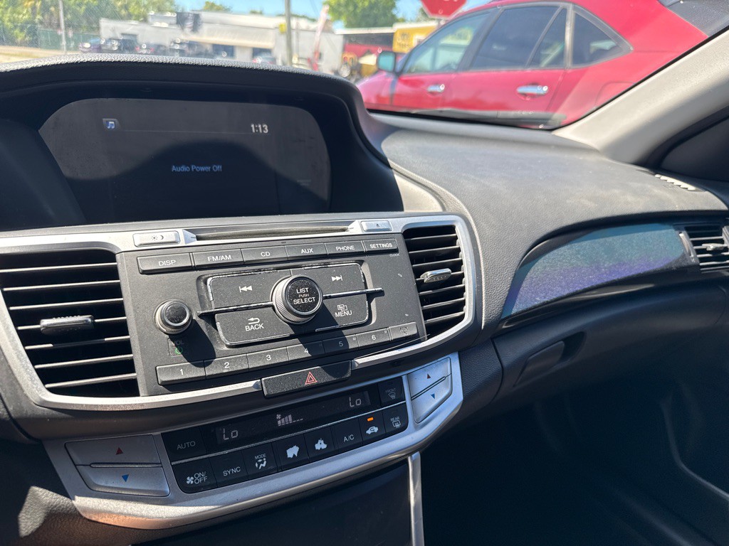 2014 Honda Accord Image 12
