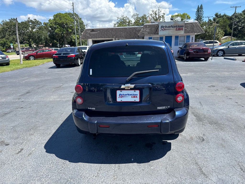 2011 Chevrolet HHR Image 13