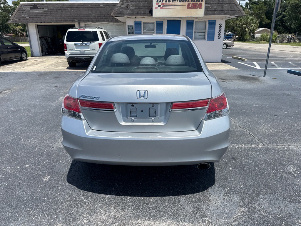 2009 Honda Accord Image 6