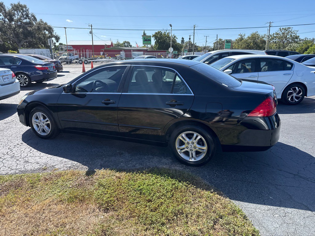 2007 Honda Accord Image 5