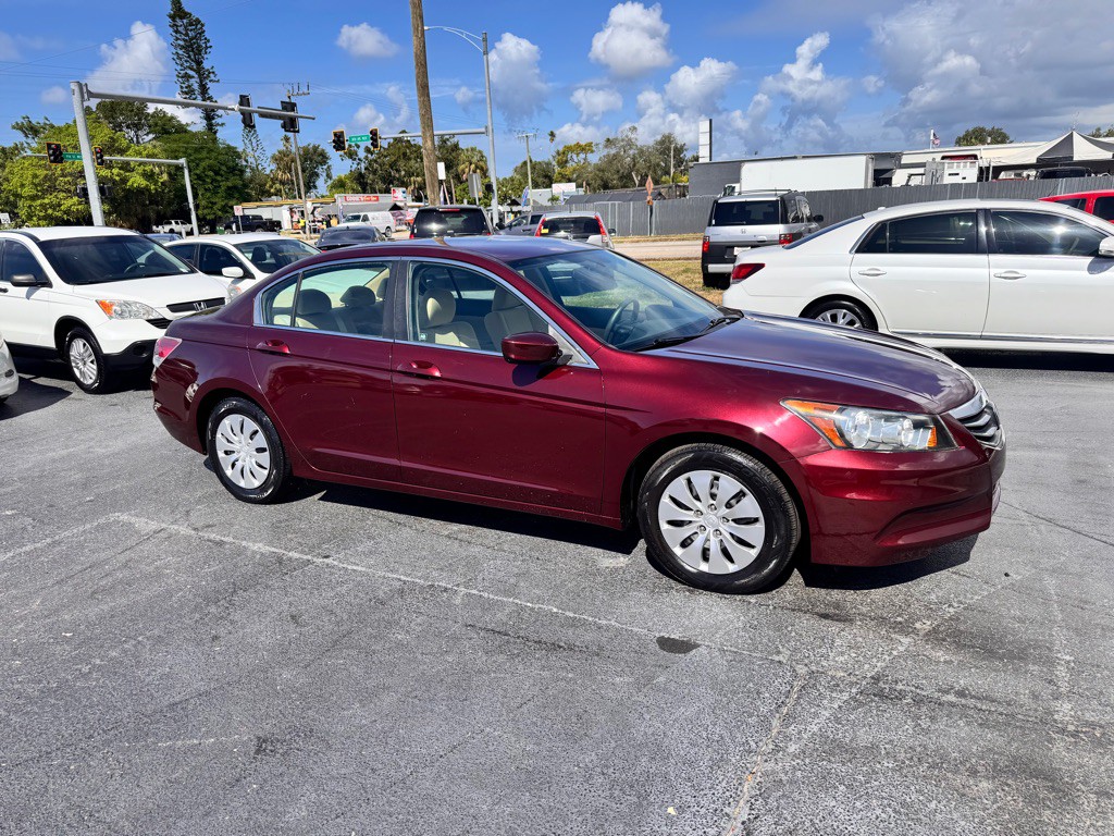 2011 Honda Accord Image 1