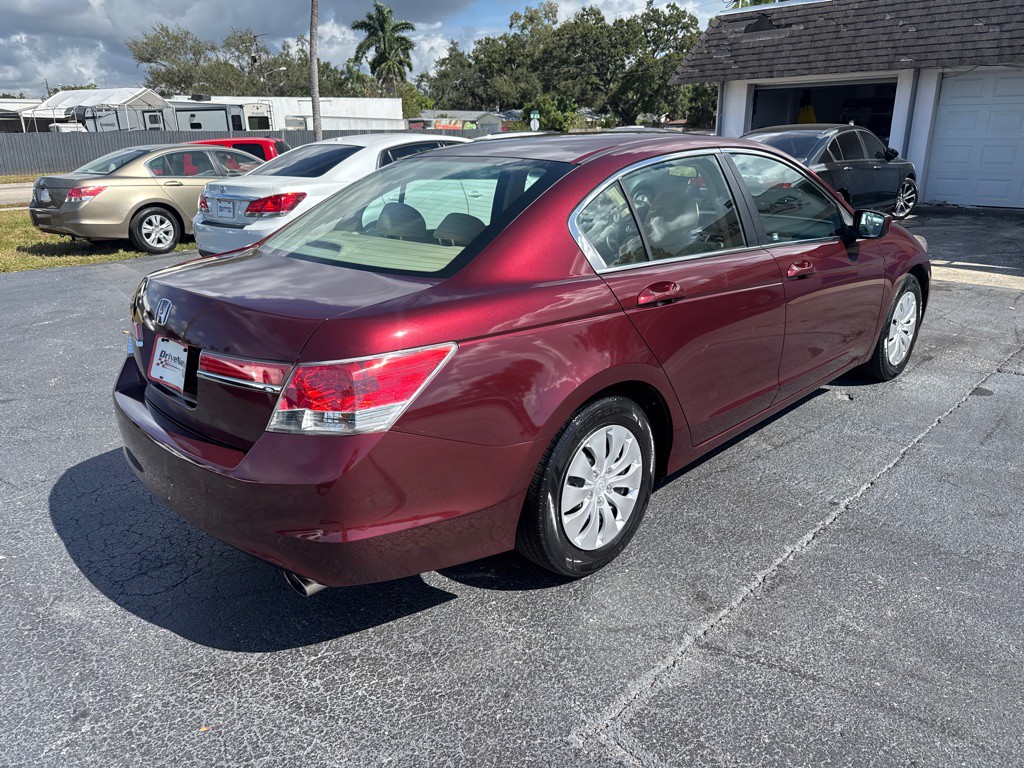 2011 Honda Accord Image 9