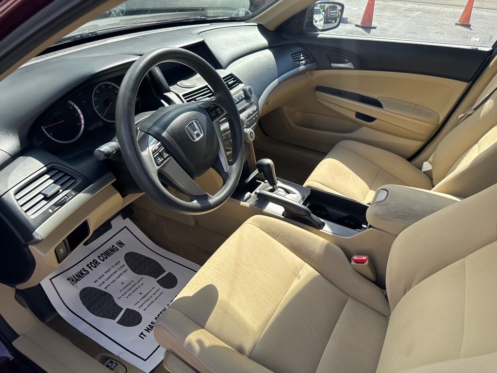 2011 Honda Accord Image 10