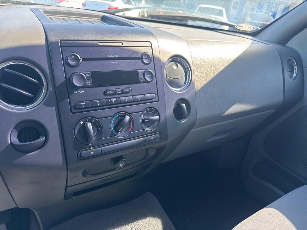 2007 Ford F-150 Image 12