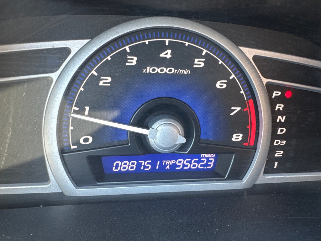 2010 Honda Civic Image 11