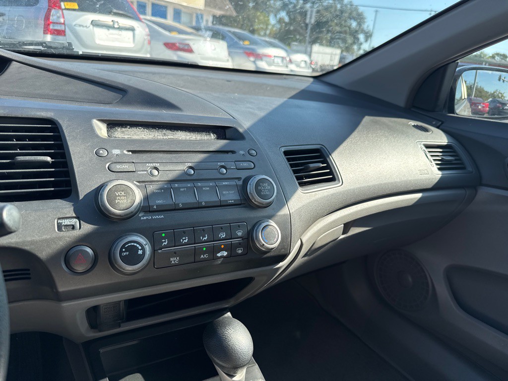 2010 Honda Civic Image 12