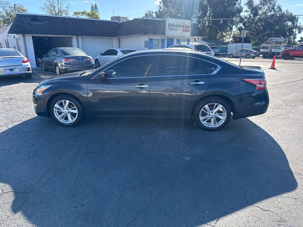 2014 Nissan Altima Image 5