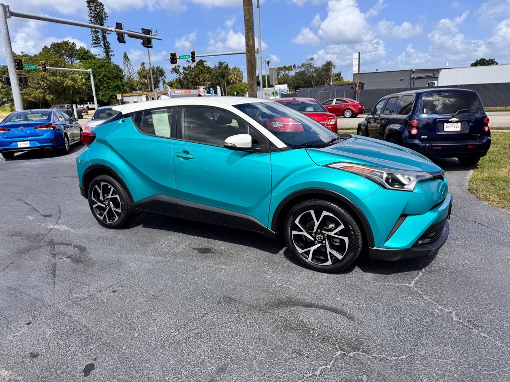 2018 Toyota C-HR Image 3