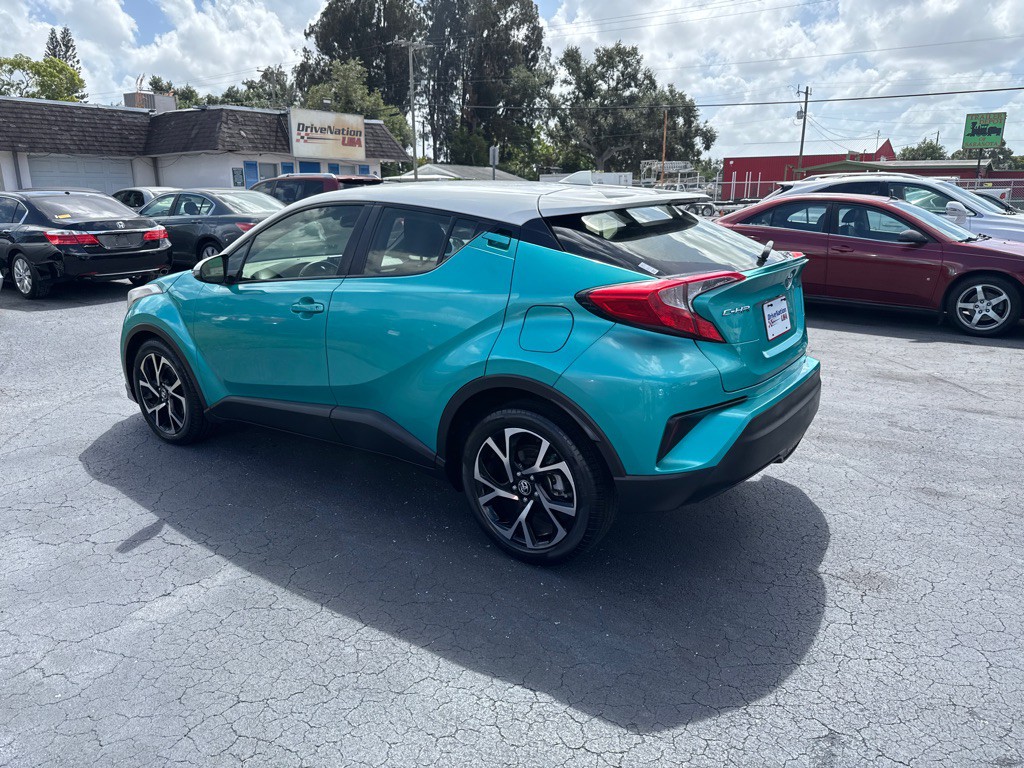 2018 Toyota C-HR Image 6