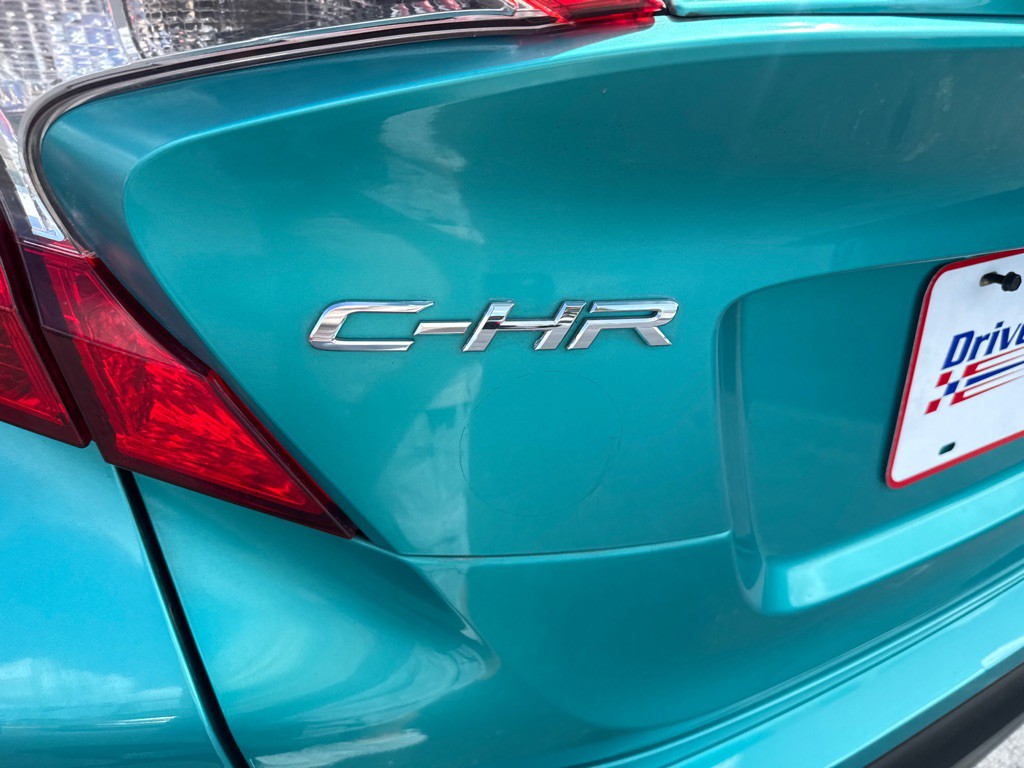 2018 Toyota C-HR Image 10