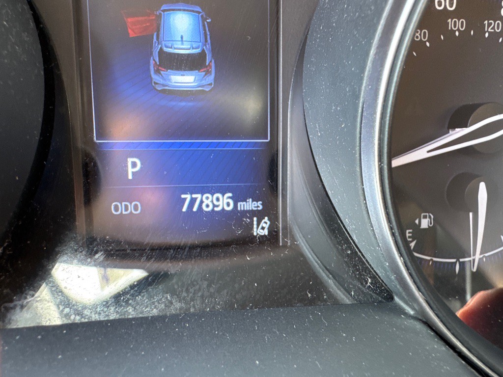 2018 Toyota C-HR Image 13